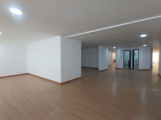Foto 9 de LOCAL en ARRIENDO en Bogotá Santa Paula-Usaquén