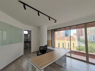 OFICINA en ARRIENDO en Bogotá Centro Internacional