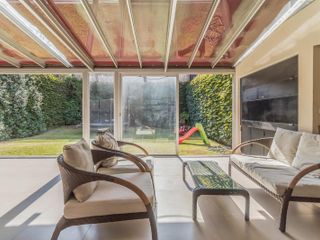 Casa 5 ambientes en 3 Plantas en  Villa Lugano