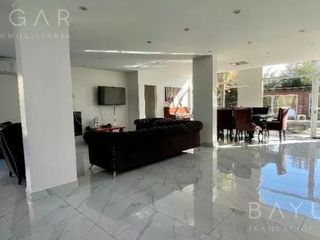 Venta Casa - Barrio Galápagos  /  Pilar - 6 Habitaciones