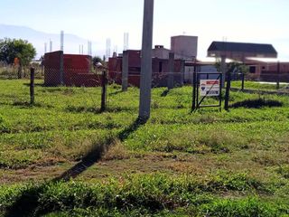 Foto 3 de TERRENO VENTA C/CONSTRUCCION MIRAFLORES CERRILLOS