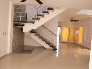 Casa  en Arriendo  conjunto cerrado Girardot