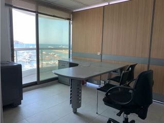 Se arrienda oficina en Bellavista con vista al mar, Santa Marta