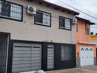 RECOMENDAMOS en VENTA Casa 4 dormitorios c/ pileta y cochera en Alberdi, Rosario