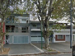 Departamento en venta de 2 dormitorios c/ cochera en Parque Avellaneda