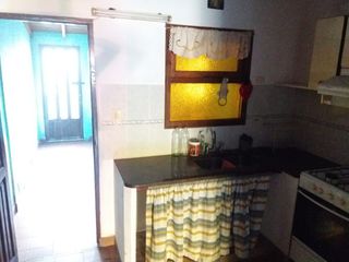 Dúplex en venta de 2 dormitorios c/ cochera en San Bernardo