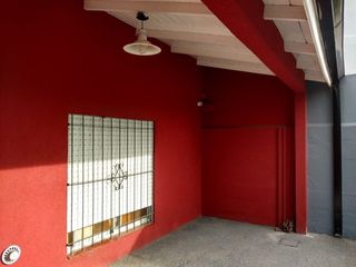 Casa en venta de 2 dormitorios c/ cochera en Florencio Varela