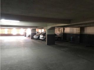 Venta Cochera fija cubierta en Garaje Monacoauto. Zona Centro