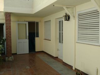 Foto 3 de Venta Casa Av. Colón 512