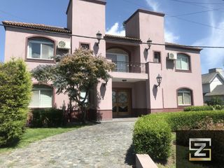 Casa en venta de 4 dormitorios en El Carmencito Hudson