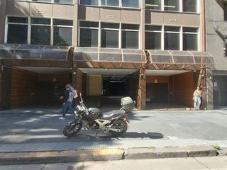 Foto 2 de Excelente Oficina 471 m2 en 2 plantas con 5 cocheras!!!