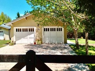 Foto 2 de Casa en venta de 2 dormitorios en  Barrio Paihuén - Bahía Blanca