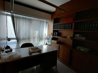 Oficina en venta. Oportunidad. 254 m2 en San Nicolás