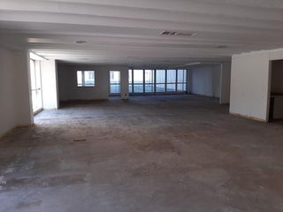 Foto 10 de Planta Libre 412 M2 con 2 cocheras