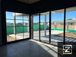 Casa en venta Barrio Privado  San Felipe Canning