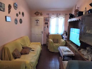 Foto 3 de CASA DE 2 DORMITORIOS CON PATIO Y COCHERA
