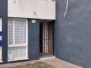 Foto 6 de Casa en venta de 1 dormitorio c/ cochera en Carrara