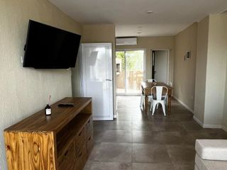 Dúplex en venta de 2 dormitorios c/ cochera en Sierra de la Ventana