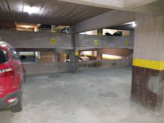 Foto 2 de Cocheracubierta  en venta ubicado en Área Centro