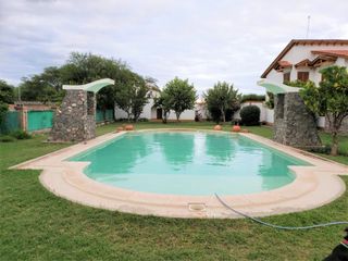 Foto 2 de CASA NIVEL PREMIUN DE 6 DORM Y PILETA