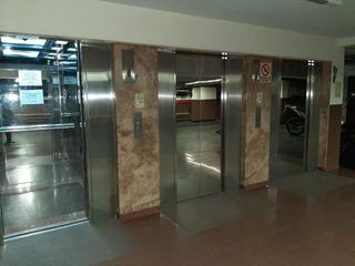 Foto 3 de Alquiler Oficina, planta Libre 620 m2, con 2 cocheras