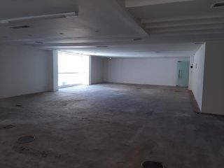 Foto 7 de Alquiler Oficina, planta Libre 620 m2, con 2 cocheras