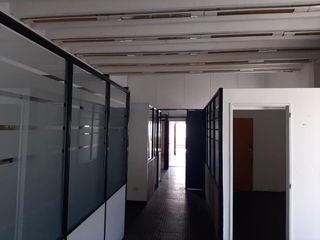 Foto 1 de Alquiler Oficina, planta Libre 620 m2, con 2 cocheras