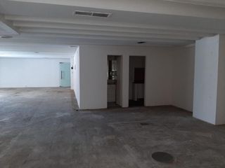 Foto 9 de Alquiler Oficina, planta Libre 620 m2, con 2 cocheras