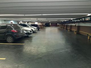 Foto 4 de Alquiler Oficina, planta Libre 620 m2, con 2 cocheras