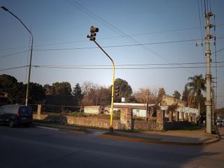 Lote en Venta - Av Solano Vera. Esquina Sarmiento, Yerba Buena, Tucumán