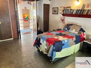 Casa en venta de 3 dormitorios c/ cochera en Villa Urquiza