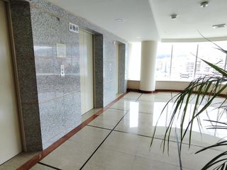 Oportunidad Inversión Suite amoblada en venta, Torres J W Marriott, Quito