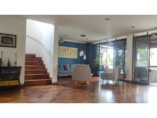 Casa en venta Medellín Poblado - San Lucas