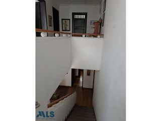 Casa en venta - alta mixtura en buenos Aires(MLS#247141)
