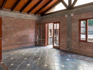 Foto 13 de CASA 2 DORM VENTA ZONA GRAND BOURG CON PILETA