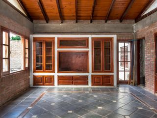 Foto 12 de CASA 2 DORM VENTA ZONA GRAND BOURG CON PILETA