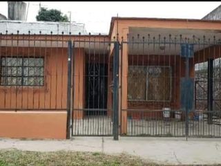 Casa en venta de 3 dormitorios c/ cochera en Tafí Viejo