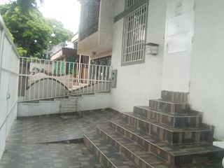 EDIFICIO en ARRIENDO/VENTA en Cali San Fernando