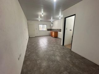 Casa en venta - 5 Dormitorios 5 Baños - Cochera - 495Mts2 - City Bell, La Plata