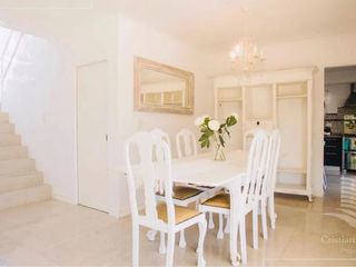 Foto 6 de Venta - Casa 6 amb - San Gabriel, Villanueva