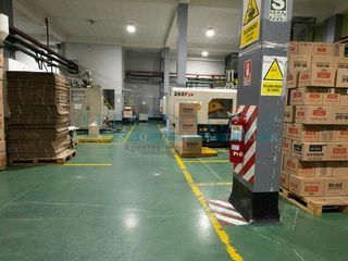 Foto 5 de Locales Industriales Venta CAL. Los Plasticos  - ATE