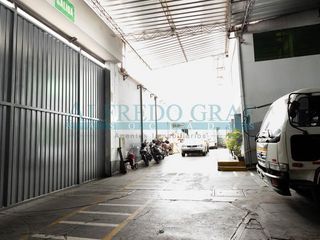 Foto 2 de Locales Industriales Venta CAL. Los Plasticos  - ATE
