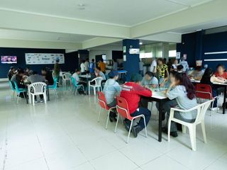 Foto 7 de Locales Industriales Venta CAL. Los Plasticos  - ATE