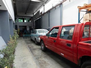Foto 10 de Locales Industriales Venta CAL. Los Plasticos  - ATE