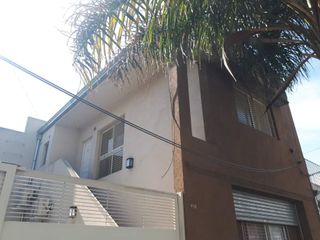 Departamento Tipo Casa en alquiler en Quilmes Oeste
