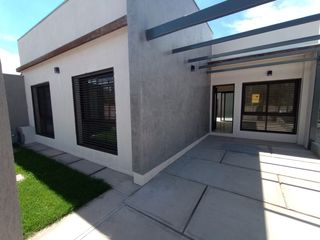 Se vende casa tipo PH en Maipu, Mendoza