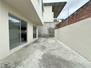 Foto 8 de CASA EN ALQUILER  A ESTRENAR EN URBANIZACIÓN MANTA 2000, SUR DE MANTA