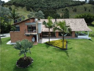 Foto 2 de Venta de Finca Campestre  en la Ceja