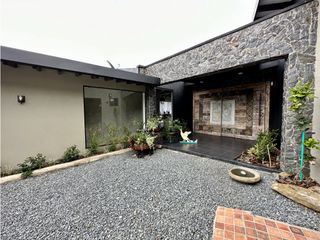 Foto 1 de Venta de Casa Campestre en La Ceja