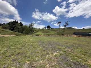 Foto 2 de Venta de lote en el Alto de las Palmas Envigado